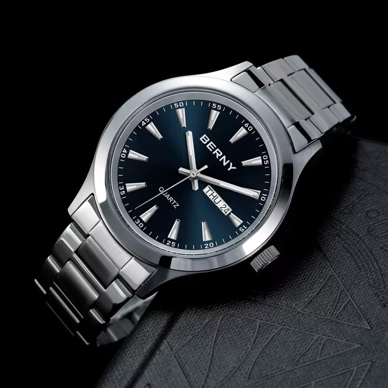 Men’s Quartz Watch with Luminous Hands Week Date Silicone Strap Water Resistant