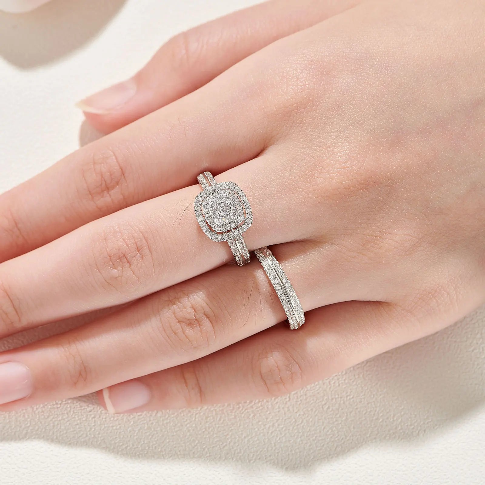 Women’s Moissanite Wedding Ring Set Elegant Round Cut 925 Sterling Silver Bridal Jewelry