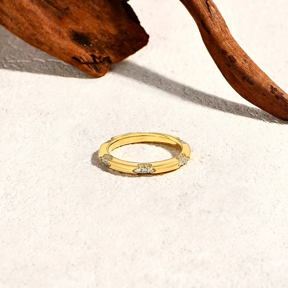 18K Gold Plated Sterling Silver Sparkling Moissanite Wedding Band Ring for Women and Men