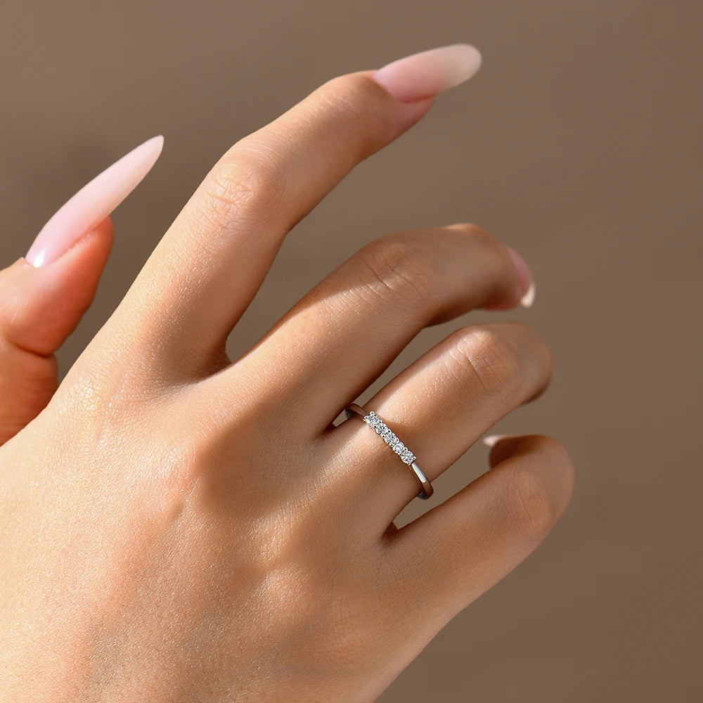 18K Gold Plated 925 Sterling Silver 2mm D Color Moissanite Stackable Wedding Band