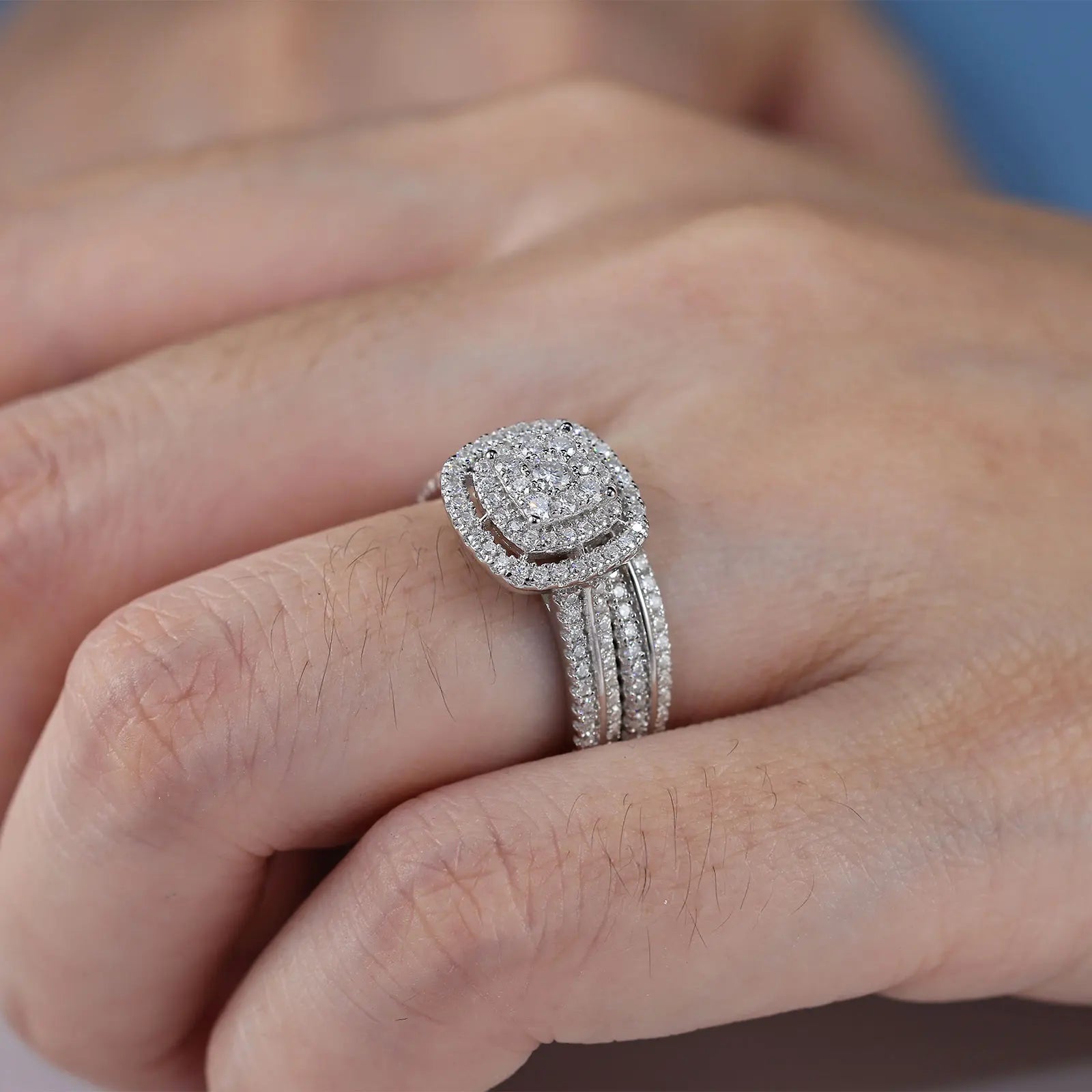 Women’s Moissanite Wedding Ring Set Elegant Round Cut 925 Sterling Silver Bridal Jewelry