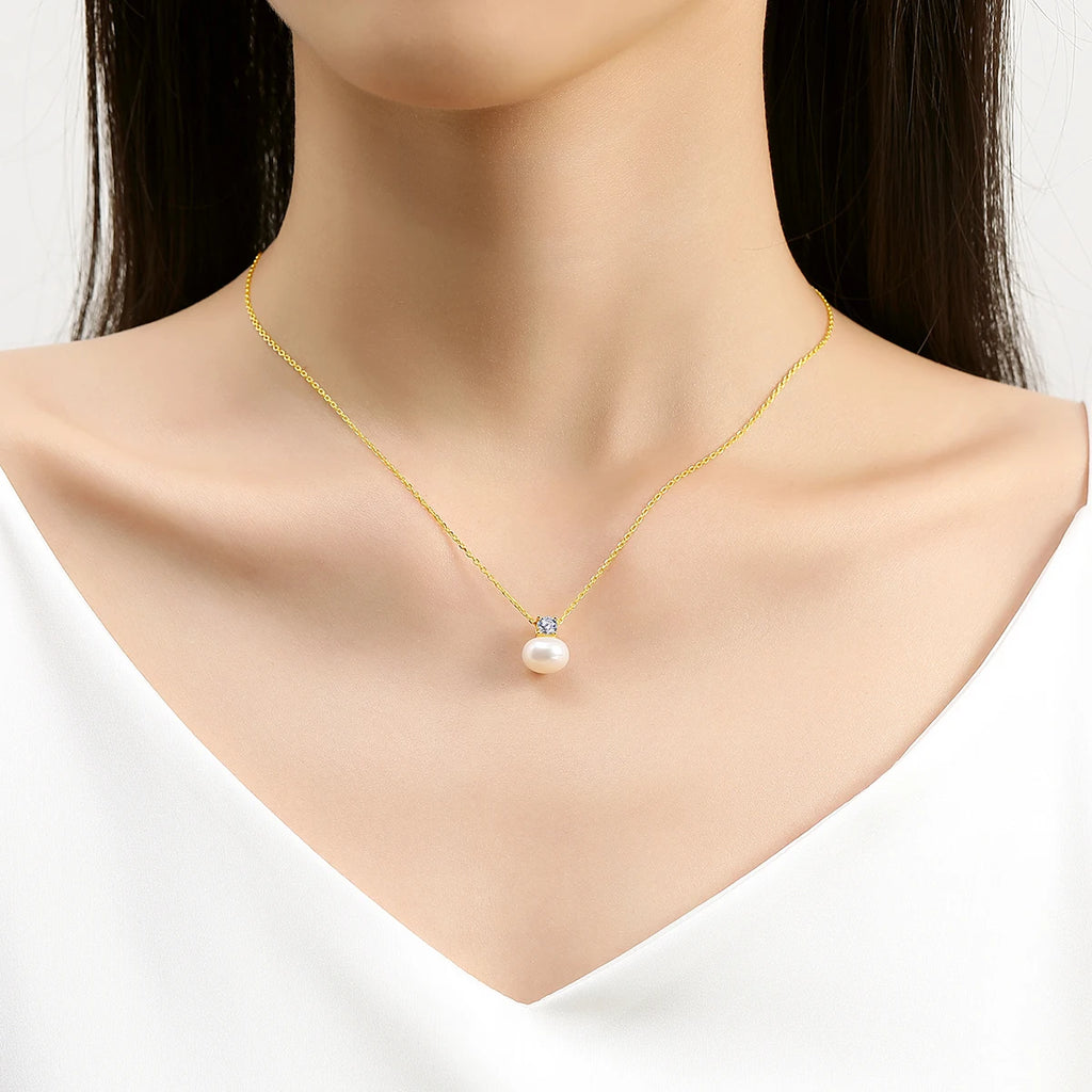 Elegant Craft Jewelry Freshwater Pearl Pendant Necklace – 18K Real Gold with Moissanite Accent