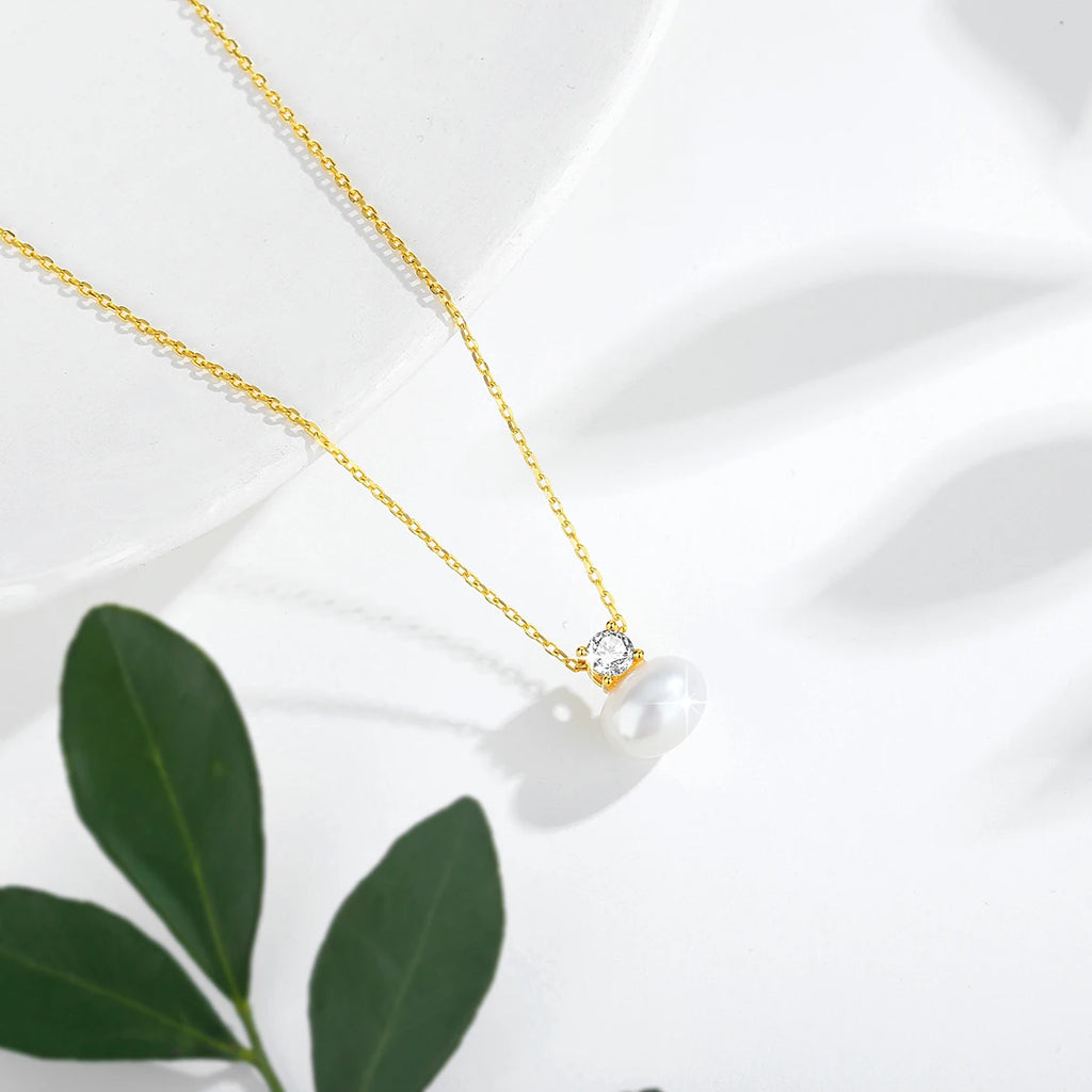 Elegant Craft Jewelry Freshwater Pearl Pendant Necklace – 18K Real Gold with Moissanite Accent