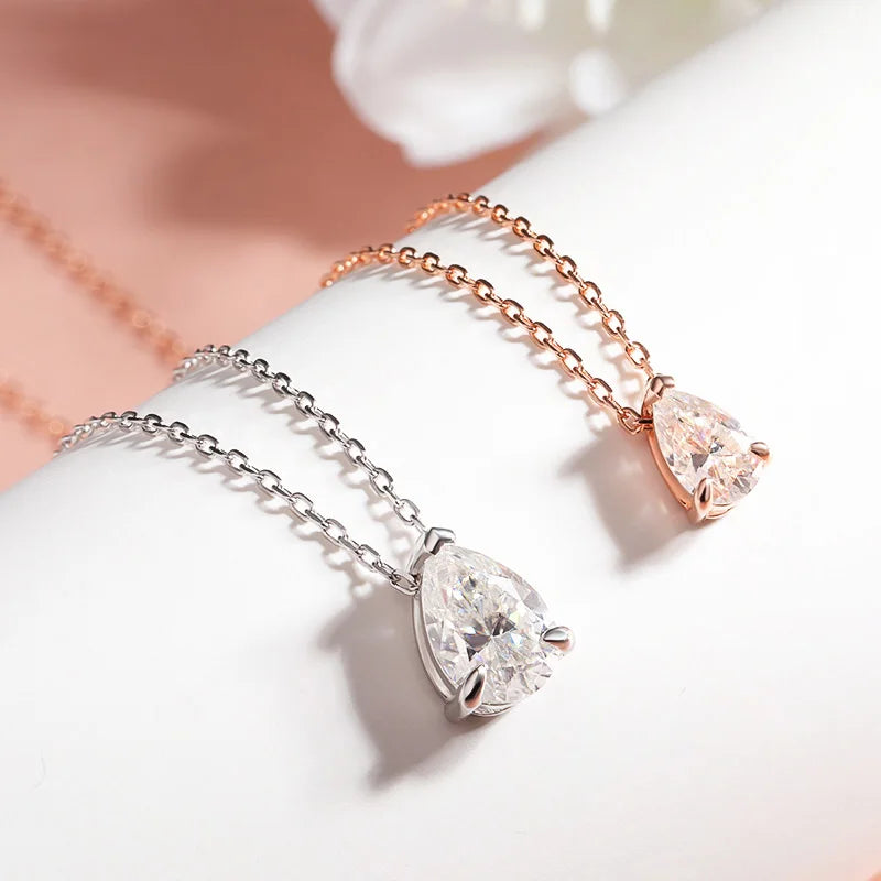 Smyoue Pear Cut D VVS1 Moissanite Necklace – 18K White Gold Plated Sterling Silver Pendant