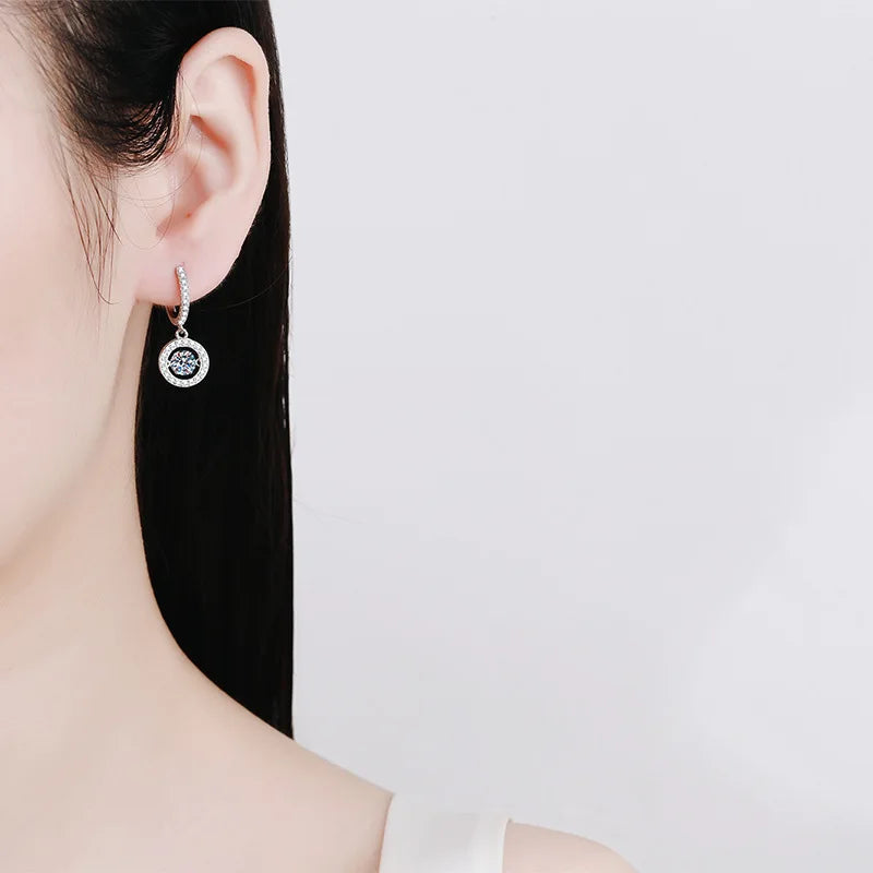 Aurora Goldsmiths D-Color Moissanite Stud Earrings – 18K Gold & Platinum Setting