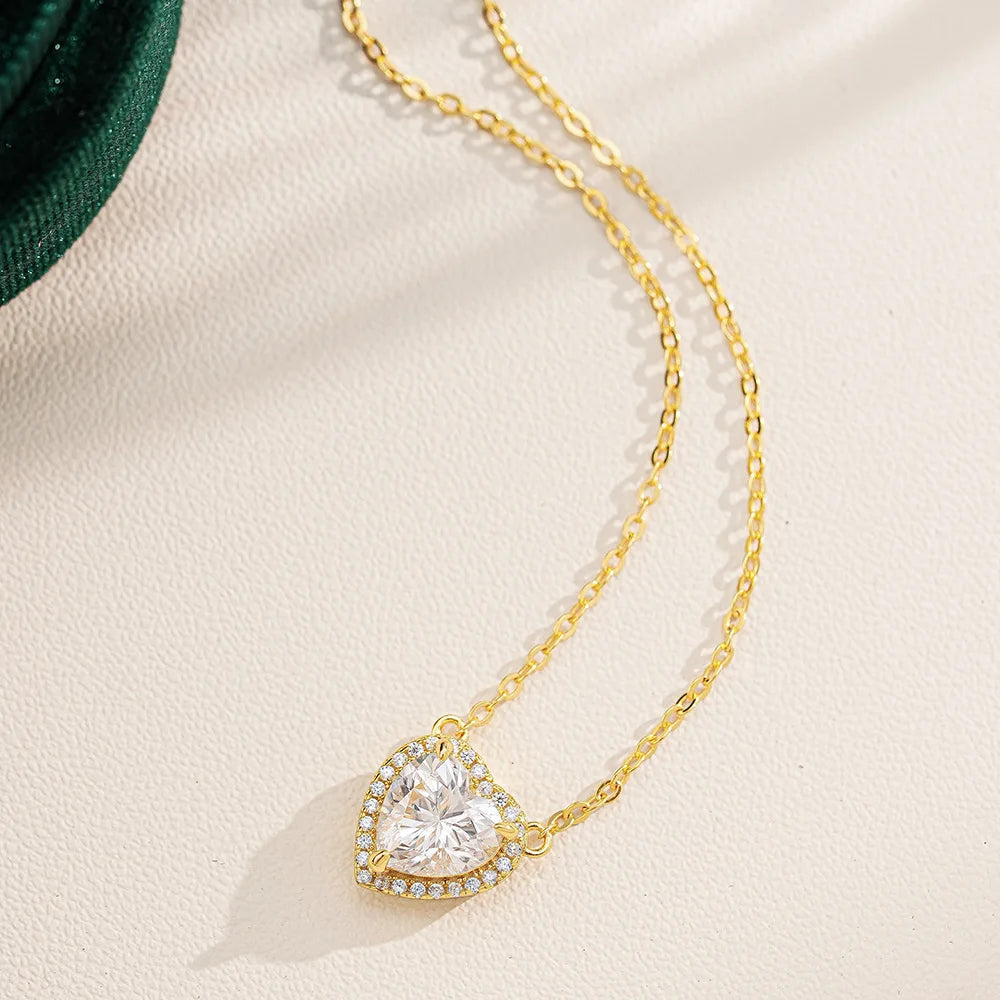 CKT 2ct Heart-Shaped Moissanite Pendant Necklace – 18K Gold Mount