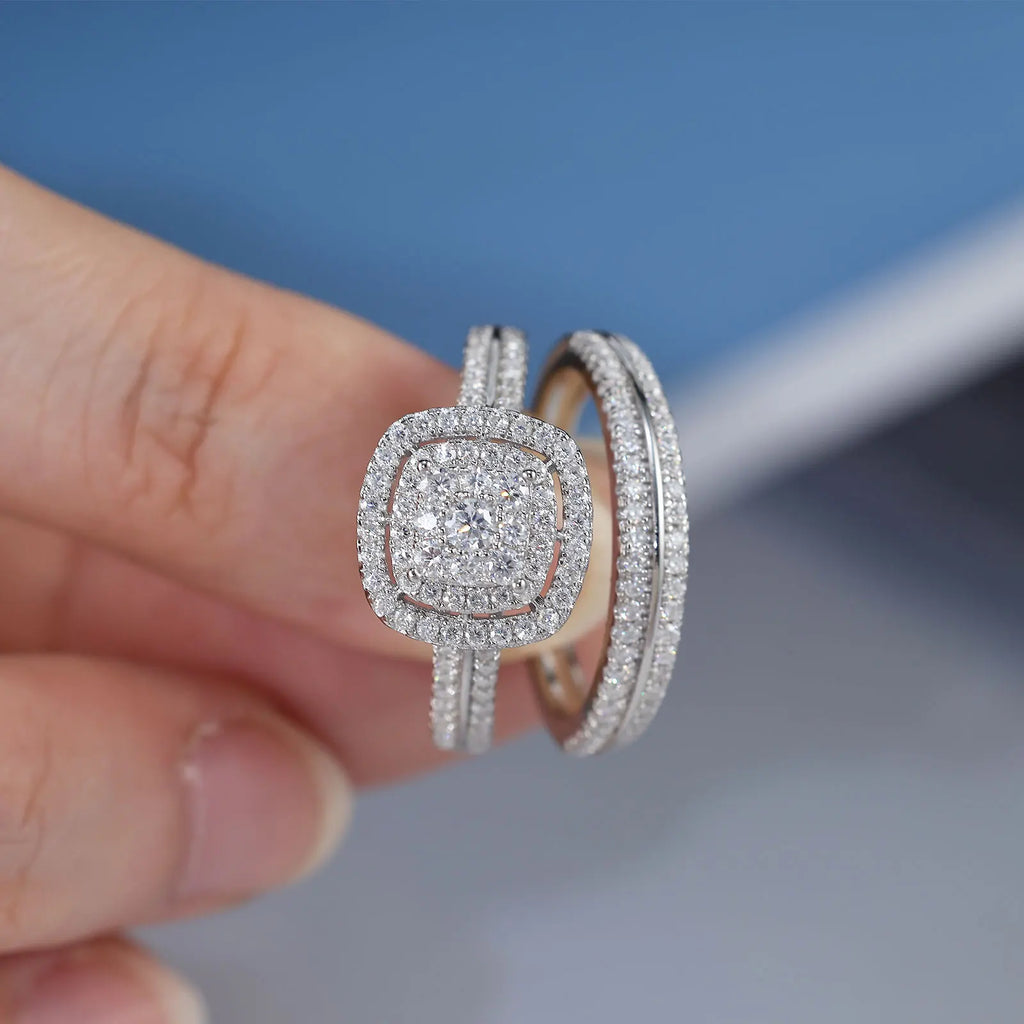Women’s Moissanite Wedding Ring Set Elegant Round Cut 925 Sterling Silver Bridal Jewelry