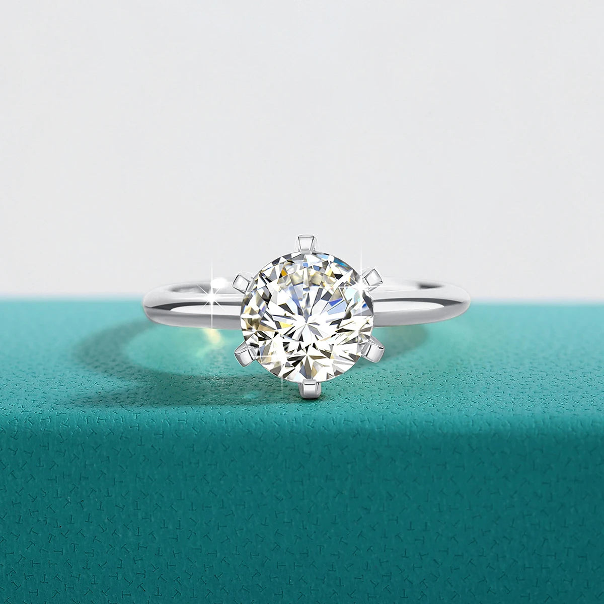 18K Gold Moissanite Engagement Ring Women 1 to 2 Carat Round Cut Diamond Wedding Jewelry