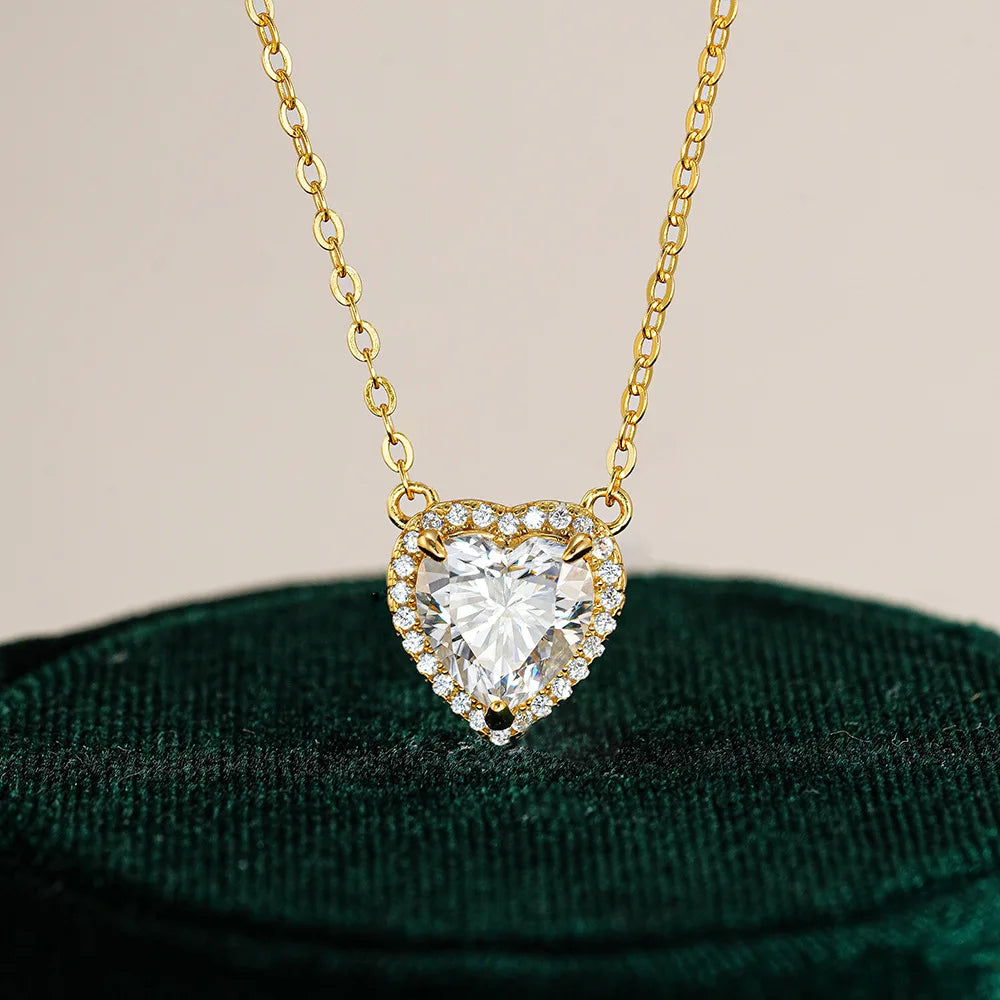 CKT 2ct Heart-Shaped Moissanite Pendant Necklace – 18K Gold Mount